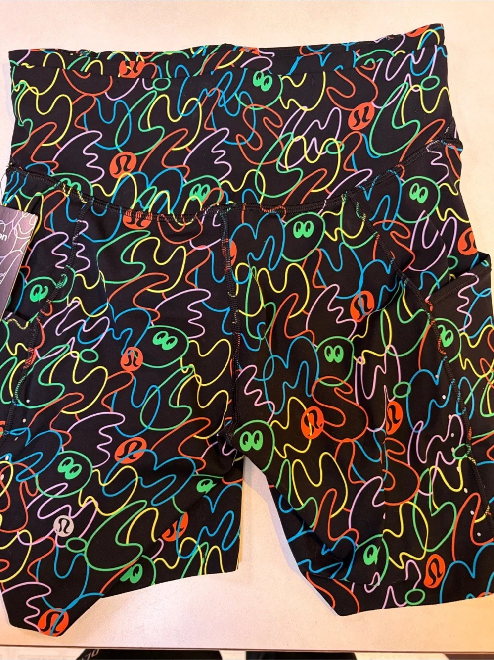 lululemon athletica Black Fast and Free size 6 Multicolor Seawheeze 2026 Shorts